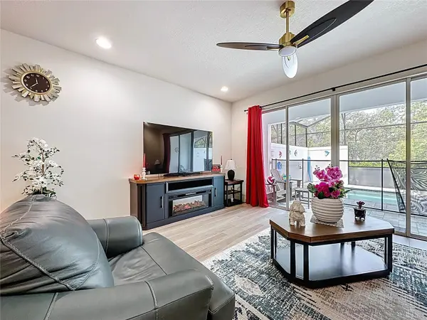 1425 SERENDIPITY LN, Clermont, FL 34714