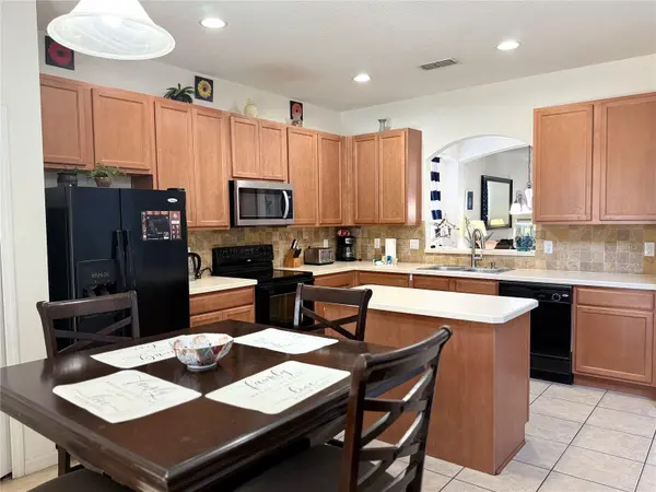 2514 DHARMA CIR, Kissimmee, FL 34746
