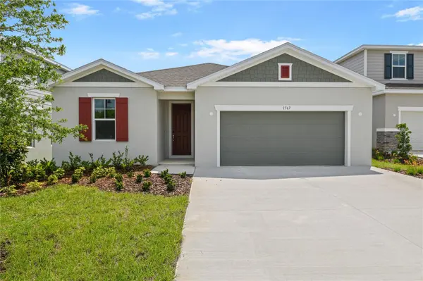 1767 CARNELIAN ST, Deland, FL 32720