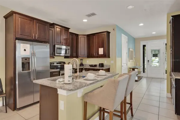 7613 BROOKHURST LN, Kissimmee, FL 34747