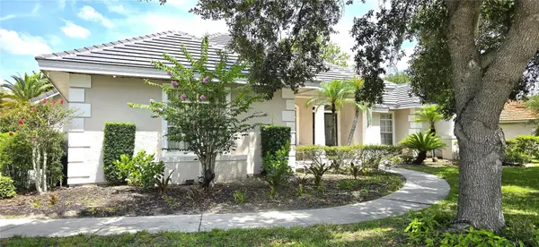 9797 CAMBERLEY CIR, Orlando, FL 32836