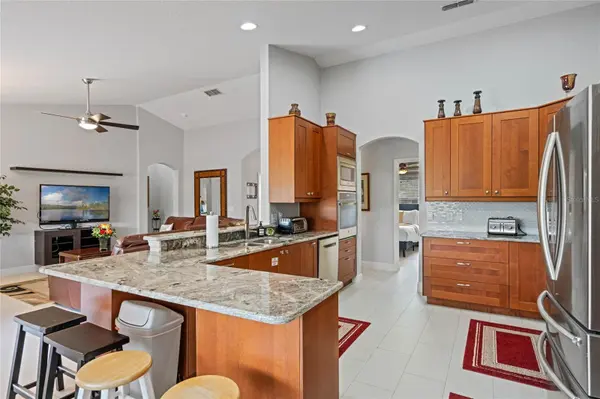 300 KINGS WAY, Davenport, FL 33897