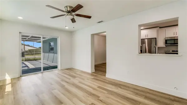 4294 NIMONS ST, Orlando, FL 32811