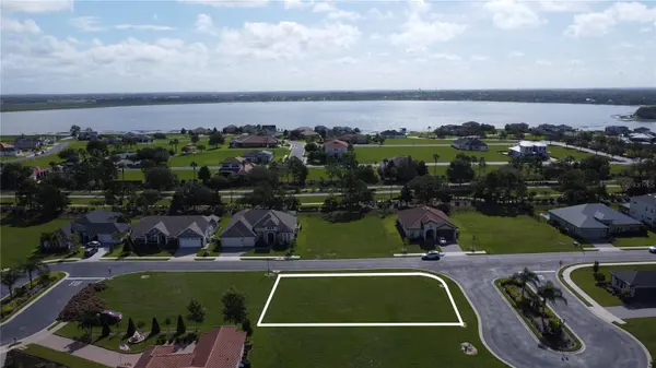 587 LOBLOLLY PL, Auburndale, FL 33823