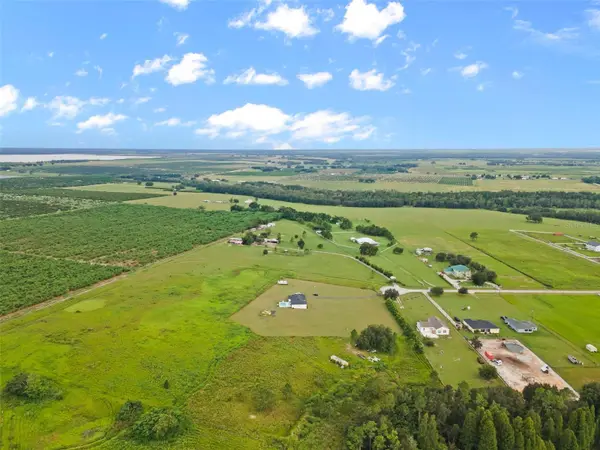 BROOKE LAKES DR, Fort Meade, FL 33841