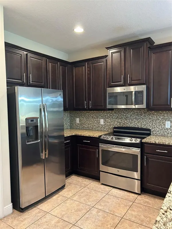 8135 ROSEVILLE BLVD, Davenport, FL 33896
