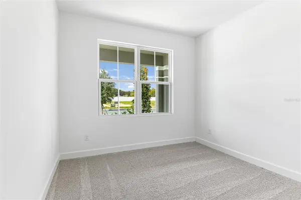 178 BLUE STAR CT, Tavares, FL 32778