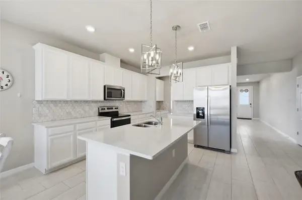 2252 CROSSBOW ST, Clermont, FL 34715