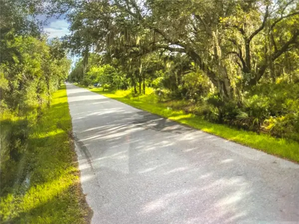 3225 DOUGLAS RD, Port Charlotte, FL 33980