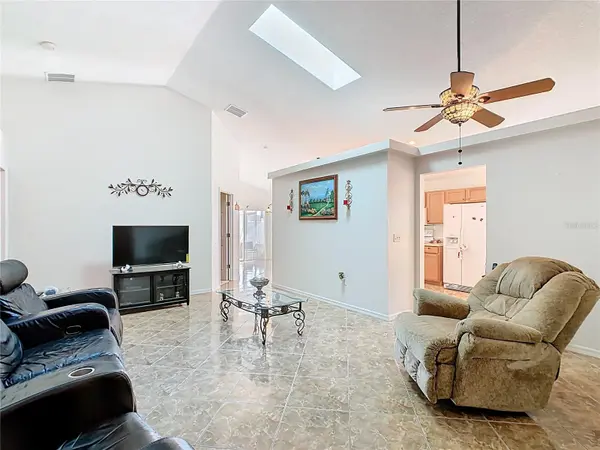 230 HALSTEAD DR, Davenport, FL 33897