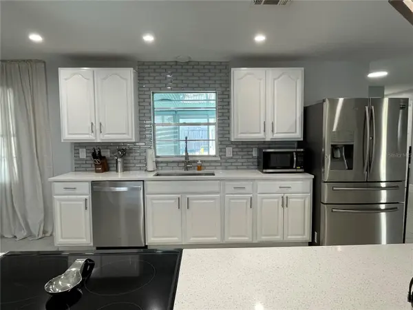 1695 N BANANA RIVER DR, Merritt Island, FL 32952