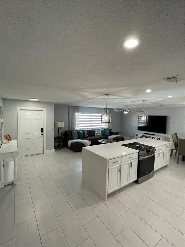 1695 N BANANA RIVER DR, Merritt Island, FL 32952