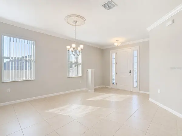 200 TRINITY RIDGE CIR, Davenport, FL 33897