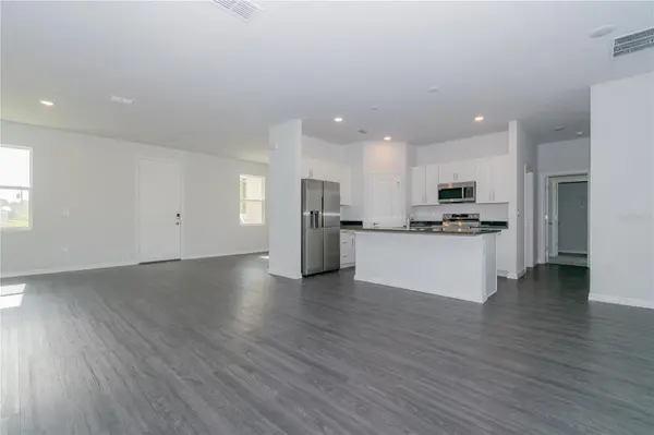913 SANGER ST SE, Palm Bay, FL 32909