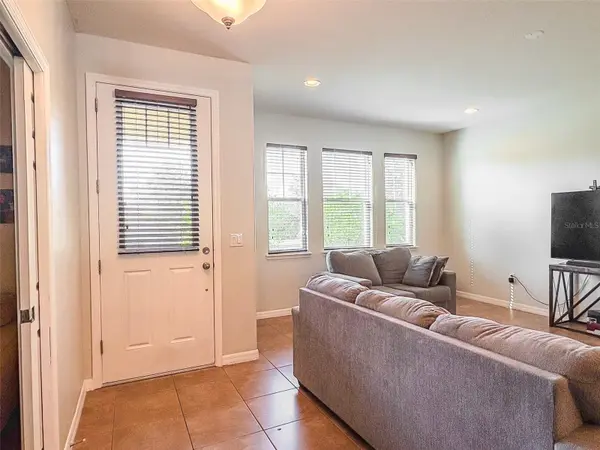 8607 RANDAL PARK BLVD, Orlando, FL 32832