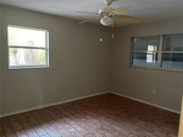 719 HILLSIDE AVE, Lake Wales, FL 33853
