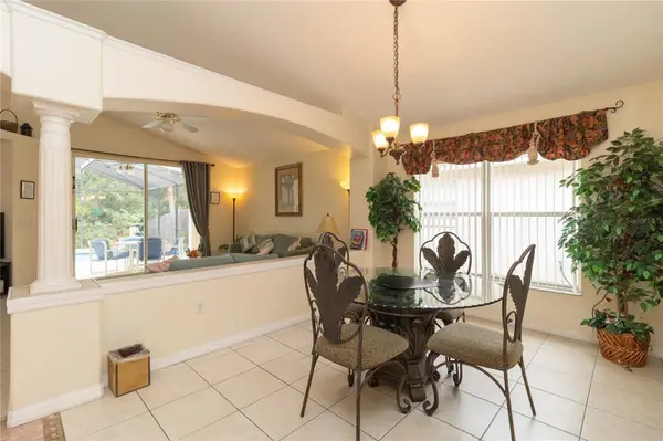 4626 EAGLE PEAK DR, Kissimmee, FL 34746