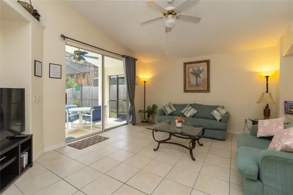 4626 EAGLE PEAK DR, Kissimmee, FL 34746
