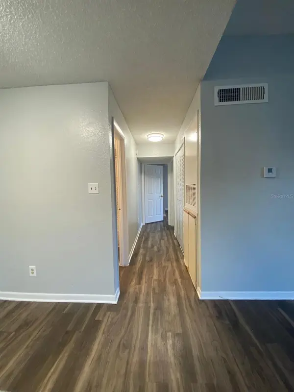 4400 THORNBRIAR LN #205, Orlando, FL 32822