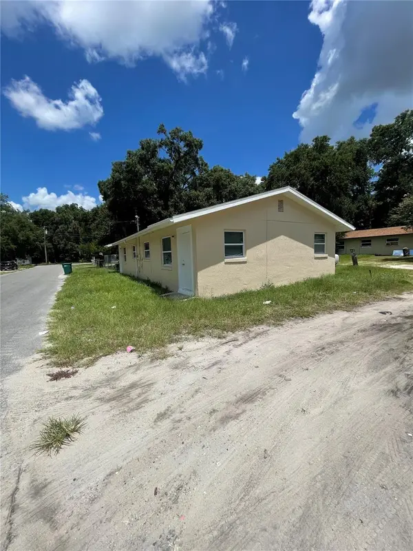 403 TERRY ST, Wildwood, FL 34785