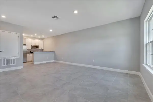 1744 CORIANDER DR, Kissimmee, FL 34759