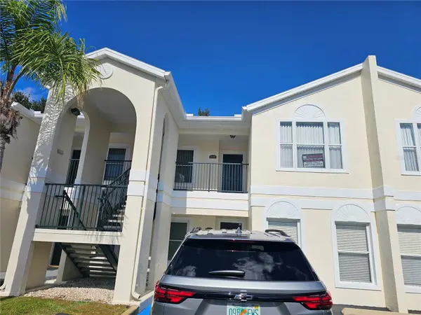 8815 GRAND PALMS CIR #B, Kissimmee, FL 34747