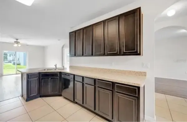 724 LAKE CUMMINGS BLVD, Lake Alfred, FL 33850