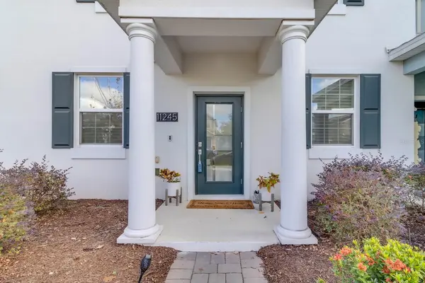 11245 LISTENING DR, Orlando, FL 32832
