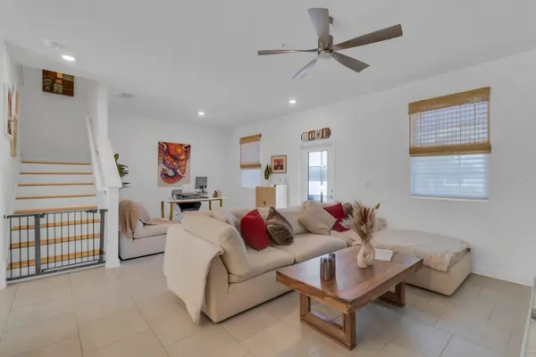 11245 LISTENING DR, Orlando, FL 32832