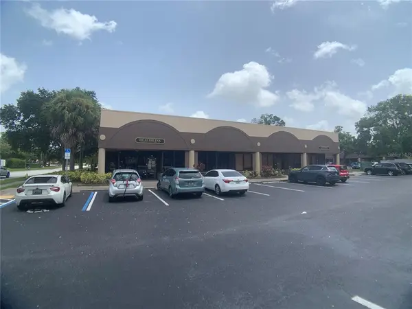 13191 STARKEY RD #15 & 16, Largo, FL 33773