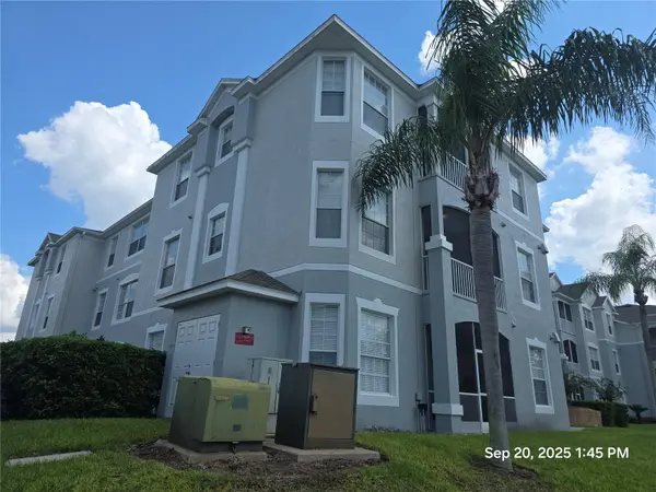 2307 SILVER PALM DR #202, Kissimmee, FL 34747