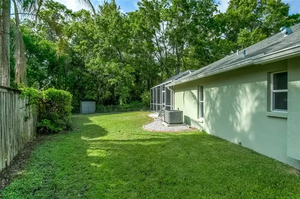 11933 DERBYSHIRE DR, Tampa, FL 33626