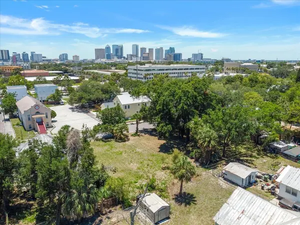 940 E 11TH AVE, Tampa, FL 33605