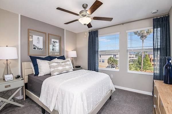 822 TENNYSON MILL CIR, Tampa, FL 33619