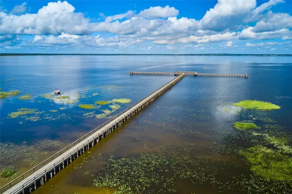 913 INDIAN LAKE DR, Indian Lake Estates, FL 33855