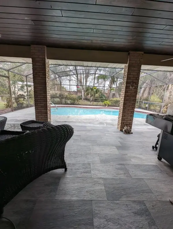 72 SPRING LAKE DR, Debary, FL 32713