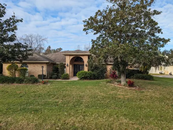 72 SPRING LAKE DR, Debary, FL 32713