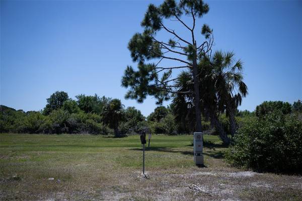 307 ROBALO, North Port, FL 34287