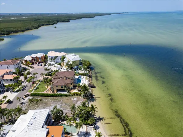 1013 SYMPHONY ISLES BLVD, Apollo Beach, FL 33572
