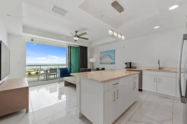 11500 GULF BLVD #610, St Petersburg, FL 33706