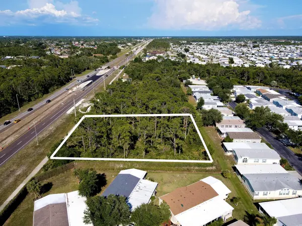 Lots 1-4 TAMIAMI TRL, North Port, FL 34287