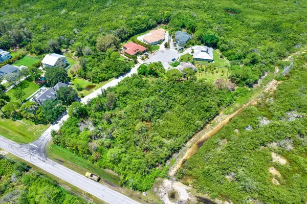OSCEOLA CT NE, St Petersburg, FL 33702