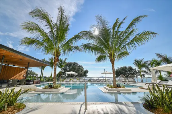 1028 SUNSET POINT RD #R8, Clearwater, FL 33755