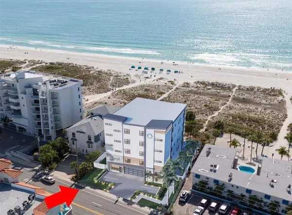10126 GULF BLVD #PH2, Treasure Island, FL 33706