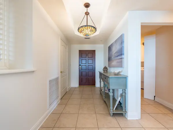 521 MANDALAY AVE #410, Clearwater Beach, FL 33767