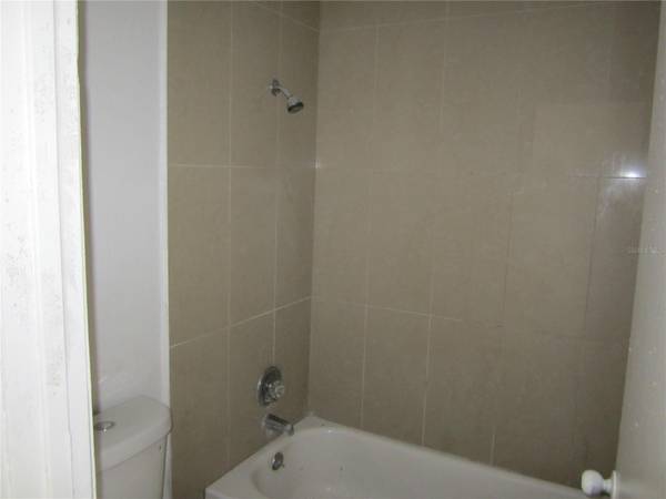 4011 E COLUMBUS DR, Tampa, FL 33605