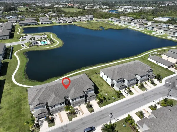 928 ROYAL EMPRESS DR, Ruskin, FL 33570