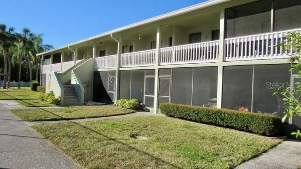 20853 HAULOVER CV #A8, Lutz, FL 33558