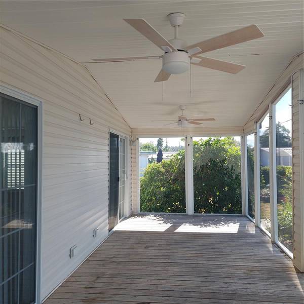 1760 DOROTHY BLVD, Lutz, FL 33558