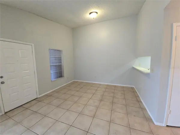 4031 TUMBLE WOOD TRL #203, Tampa, FL 33613